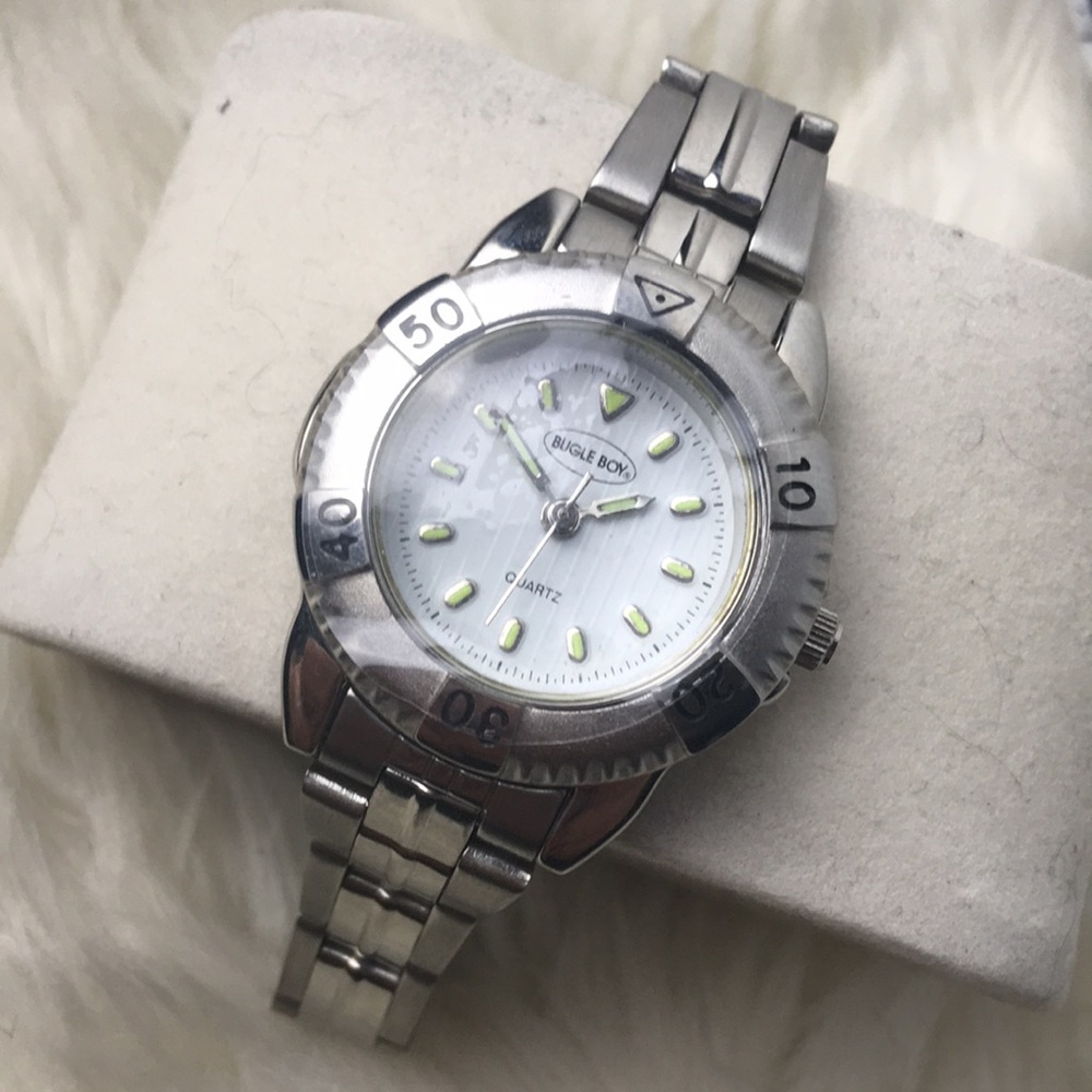 Ladies bugle boy white dial wrist watch